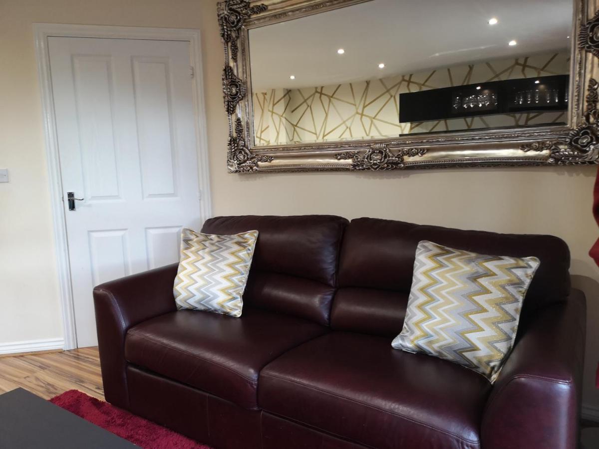 Nightingale Gardens - 4 Bed Detached House - Manchester Apartman Kültér fotó