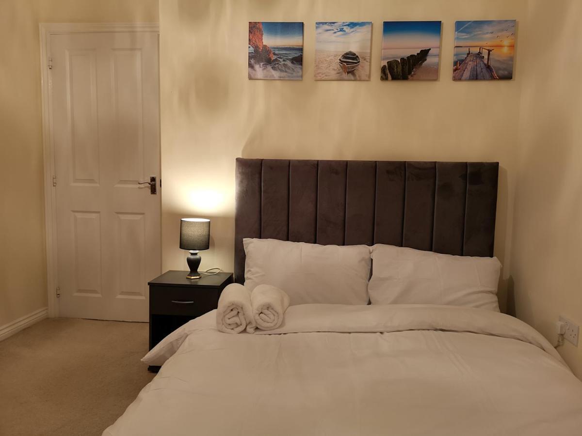 Nightingale Gardens - 4 Bed Detached House - Manchester Apartman Kültér fotó